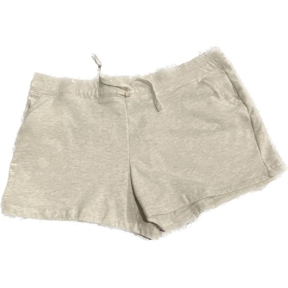 32•Cool Cotton Polyester blend Shorts Size XXL - Picture 1 of 7